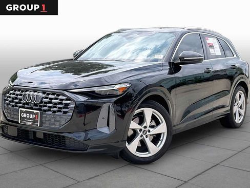 Used 2025 Audi Q5 Prestige AWD/4WD image 1