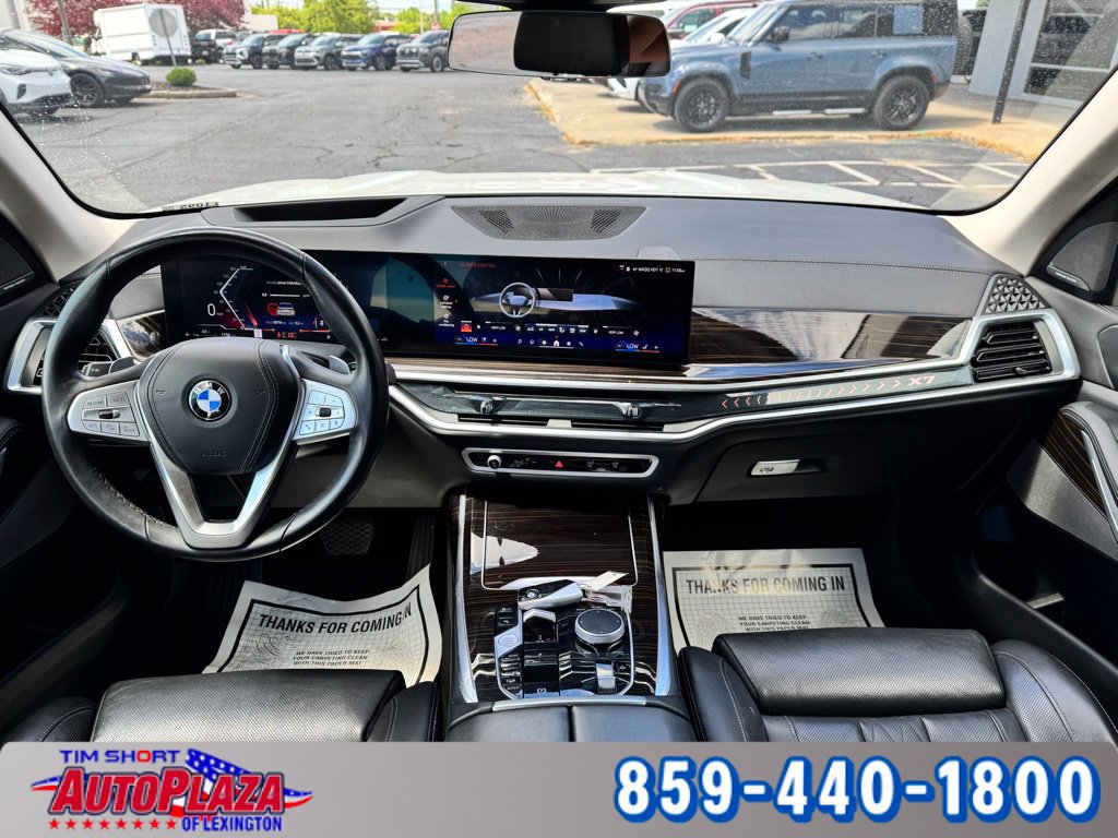 Used 2025 BMW X7 xDrive40i AWD/4WD image 5