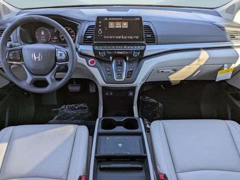 New 2026 Honda Odyssey EX-L image 14