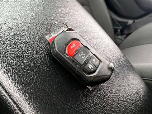 Used 2021 Jeep Wrangler Unlimited Willys image 10