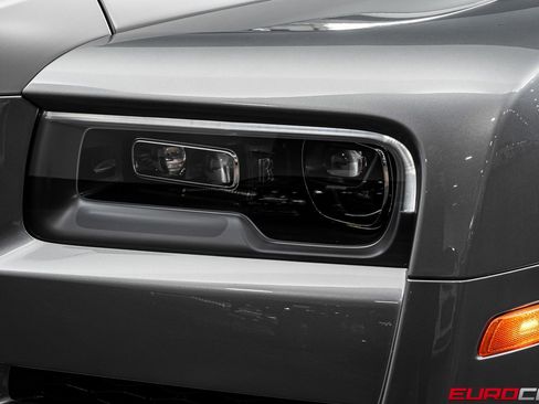 Used 2022 Rolls-Royce Cullinan image 12