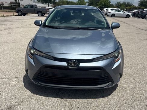 Used 2024 Toyota Corolla LE FWD image 2