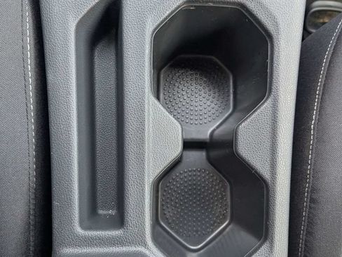 Certified 2026 Volkswagen Jetta Sport FWD image 42