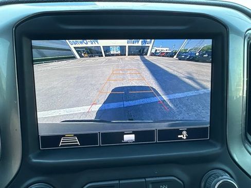 Used 2020 Chevrolet Silverado 1500 LT w/ Texas Edition RWD image 21