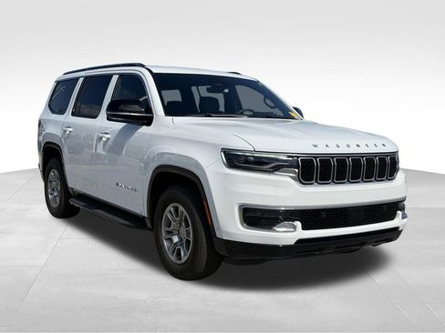Used 2024 Jeep Wagoneer 4WD image 7