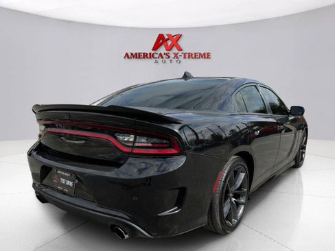 Used 2019 Dodge Charger Scat Pack w/ Navigation & Travel Group image 5
