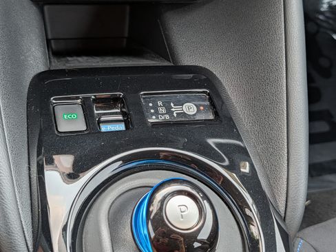 Used 2024 Nissan Leaf SV Plus FWD image 24