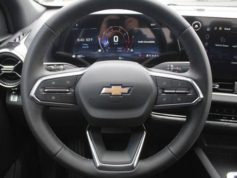 New 2026 Chevrolet Equinox LT FWD image 11