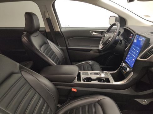 Used 2023 Ford Edge SEL image 21