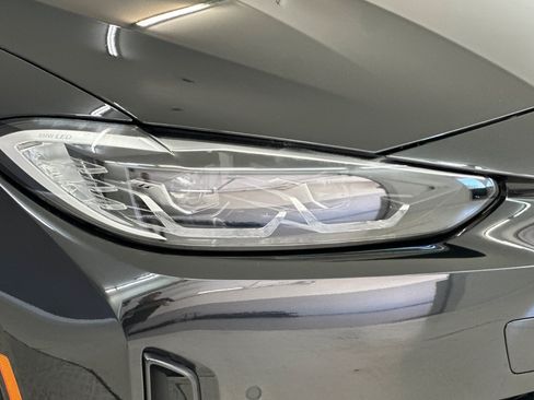 Used 2023 BMW i4 eDrive35 w/ Premium Package RWD image 11