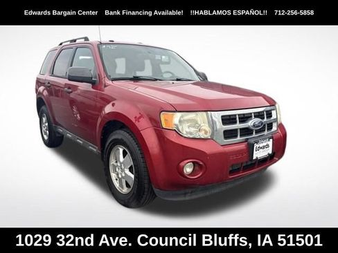 Used 2011 Ford Escape XLT FWD image 1