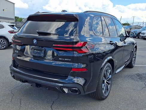 New 2026 BMW X5 xDrive50e w/ M Sport Package AWD/4WD image 4