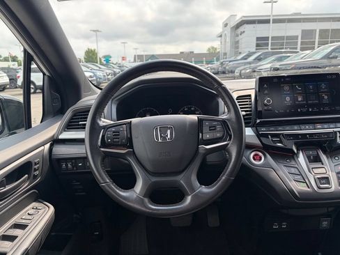 Used 2025 Honda Odyssey Sport-L image 47