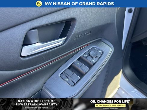 New 2026 Nissan Sentra SR w/ Floor Mat Package FWD image 11