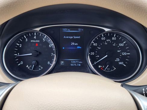 Used 2015 Nissan Rogue S AWD/4WD image 12