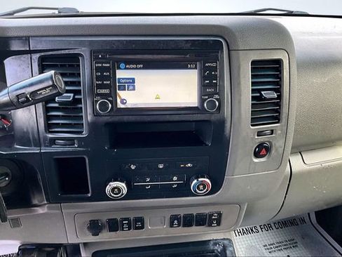 Used 2021 Nissan NV 3500 SV image 9