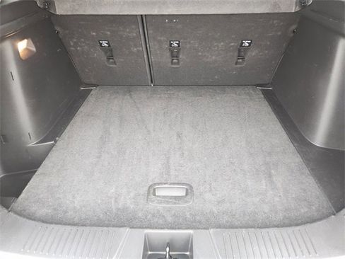 Certified 2024 Chevrolet Trax LT w/ Sunroof Package image 32