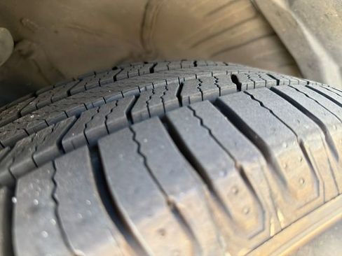 Used 2018 Honda CR-V EX-L image 10