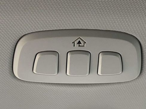 Used 2021 Ford Mustang Mach-E Premium image 36