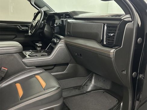 Used 2023 GMC Sierra 1500 AT4 w/ Technology Package image 41