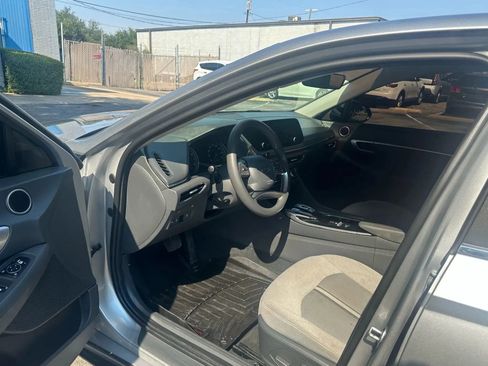 Used 2021 Hyundai Sonata SEL image 11