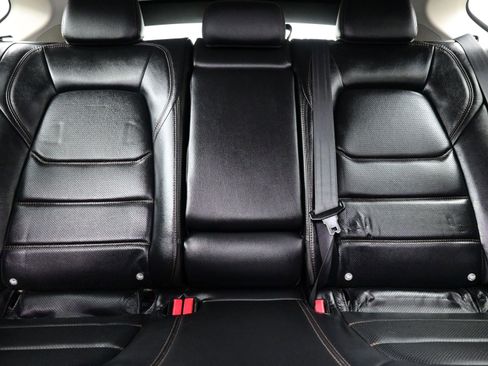 Used 2019 MAZDA CX-5 Grand Touring w/ GT Premium Package image 17