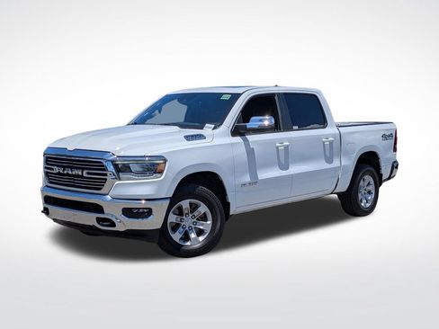 Used 2023 RAM 1500 Laramie AWD/4WD image 1