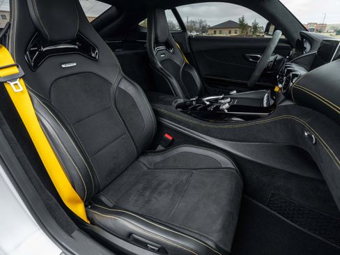Used 2018 Mercedes-Benz AMG GT R image 53