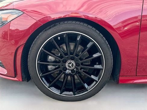 Used 2023 Mercedes-Benz CLA 250 w/ AMG Line image 40