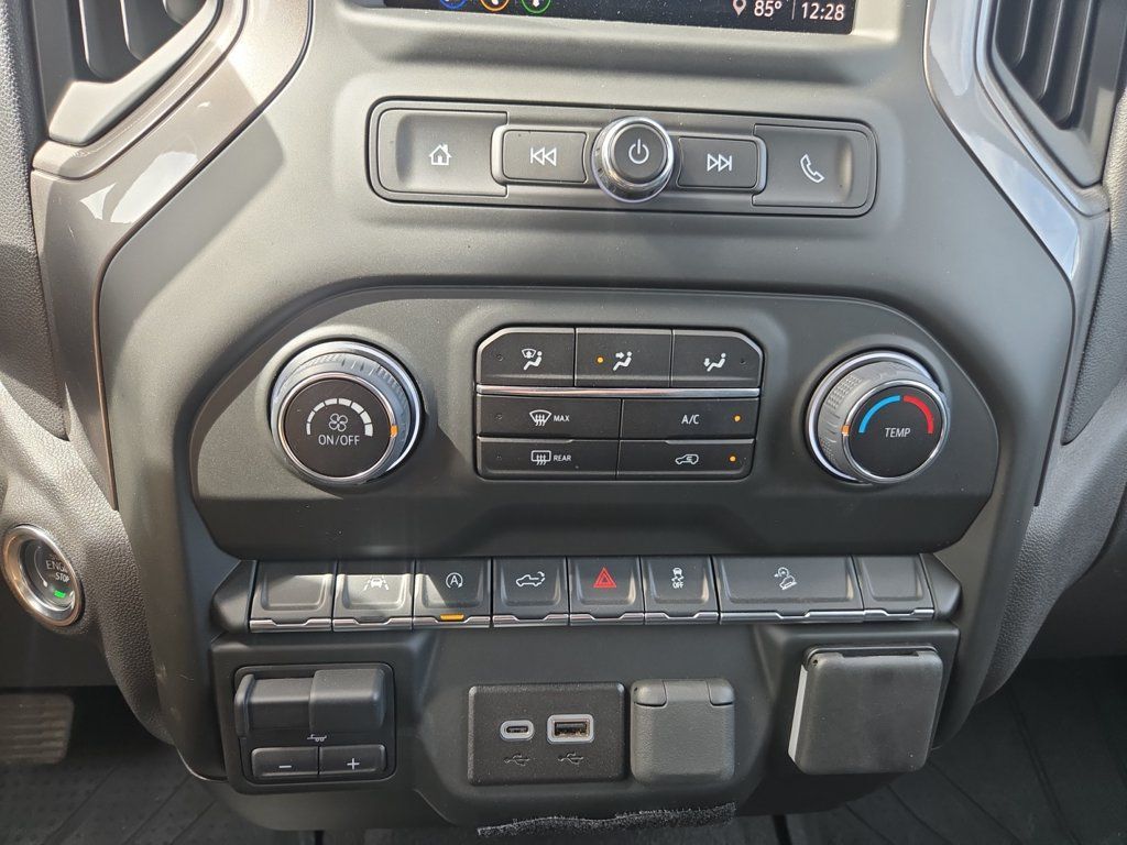 Used 2025 Chevrolet Silverado 1500 Custom Trail Boss w/ Dark Appearance Package AWD/4WD image 25