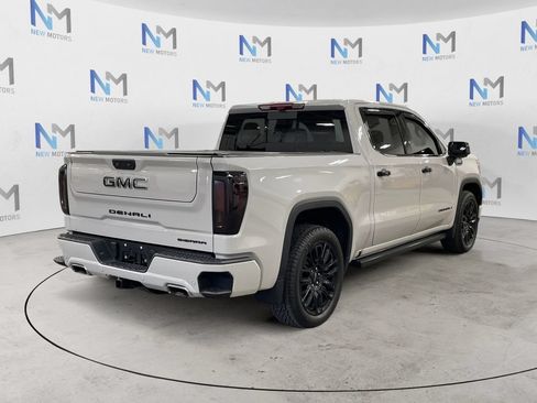 Used 2025 GMC Sierra 1500 Denali Ultimate AWD/4WD image 5