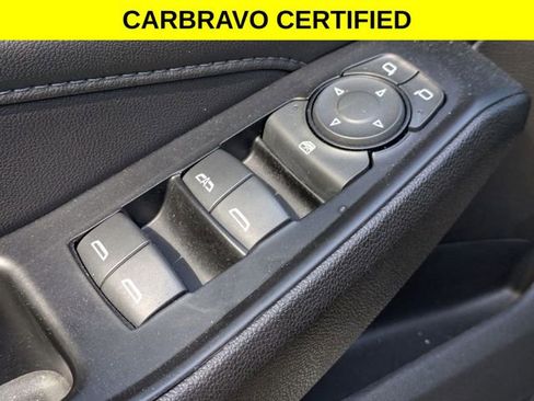 Certified 2023 Chevrolet Traverse LT FWD image 10