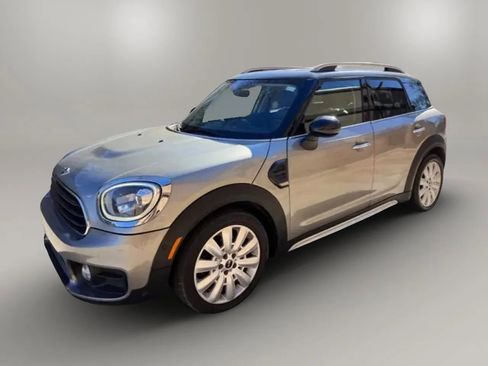 Used 2018 MINI Cooper Countryman FWD image 2