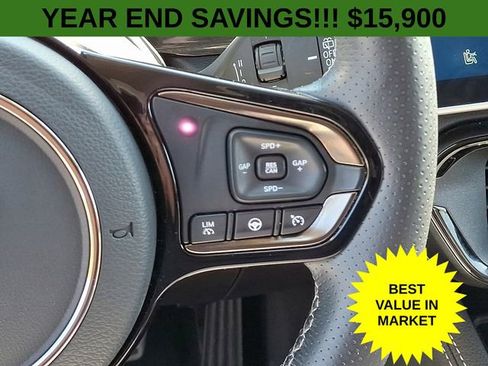 Used 2023 VinFast VF 8 Eco image 26