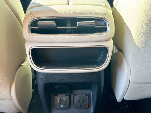 Used 2022 Genesis GV80 2.5T w/ Advanced Package 03 image 28