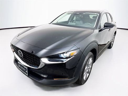 Used 2024 MAZDA CX-30 AWD 2.5 S w/ Preferred Package image 3