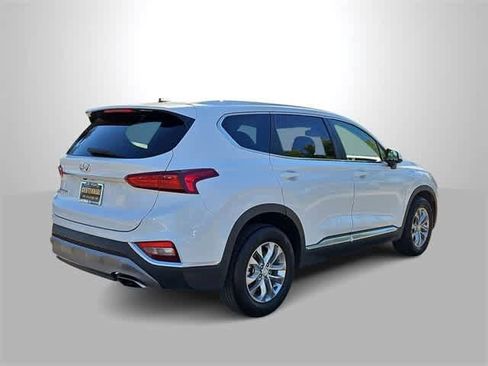 Used 2019 Hyundai Santa Fe SE image 8