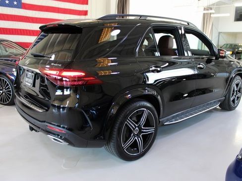 Used 2024 Mercedes-Benz GLE 450 4MATIC w/ AMG Line Exterior image 46