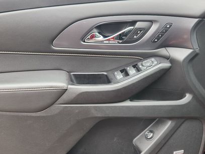 Used 2020 Chevrolet Traverse Premier w/ LPO, Black Accent Package