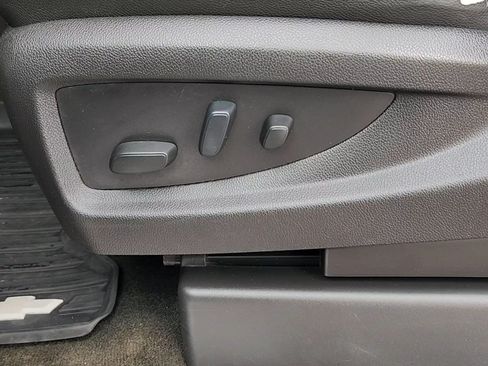 Used 2017 Chevrolet Tahoe Premier AWD/4WD image 8