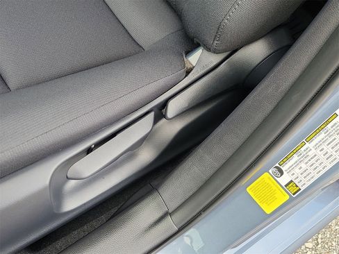 Used 2026 Toyota Corolla LE image 17