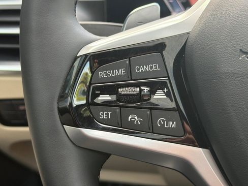 Certified 2025 BMW 330i xDrive Sedan w/ Premium Package image 30