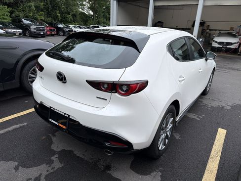 Used 2025 MAZDA MAZDA3 s FWD image 7