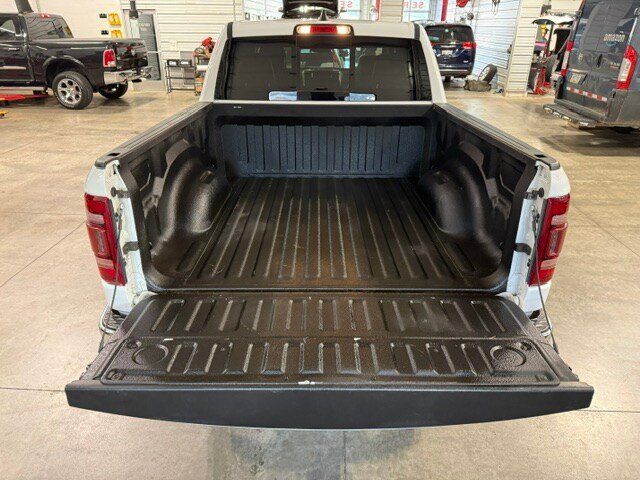 Used 2022 RAM 1500 Laramie w/ Off Road Group AWD/4WD image 25