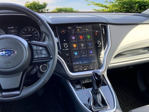 Certified 2025 Subaru Outback Onyx Edition image 9