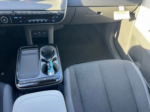 New 2026 Hyundai Ioniq 5 SE image 31