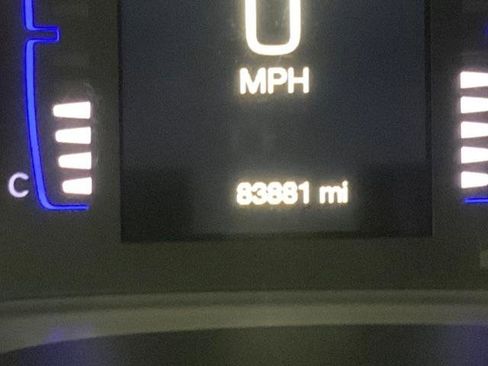 Used 2016 Chrysler 200 S FWD image 21