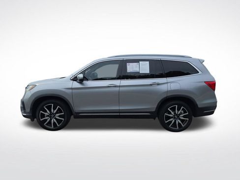 Used 2021 Honda Pilot Touring image 3