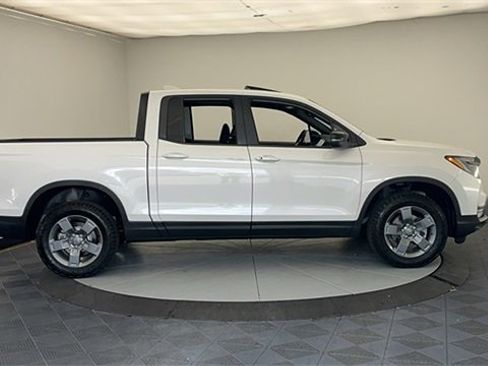 New 2025 Honda Ridgeline TrailSport image 12