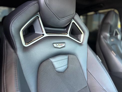 Used 2017 Cadillac CTS V w/ Luxury Package image 48